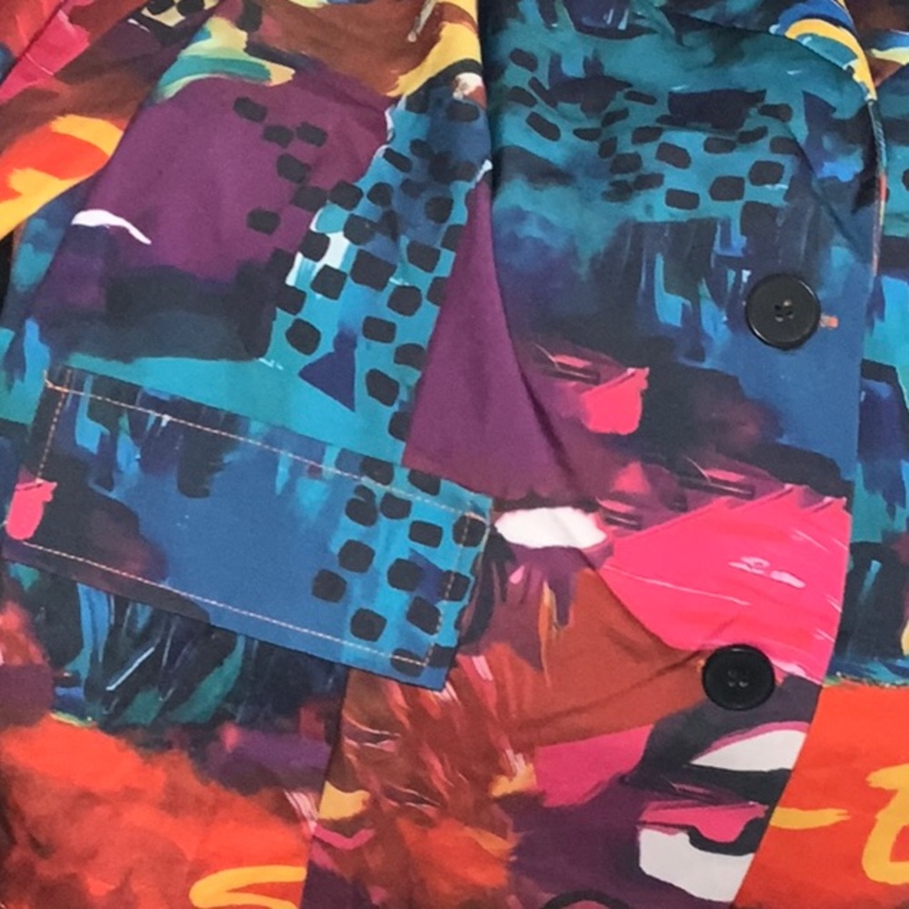 $8>>SHEIN Multi-Color Abstract Print Blazer - Picture 5 of 7